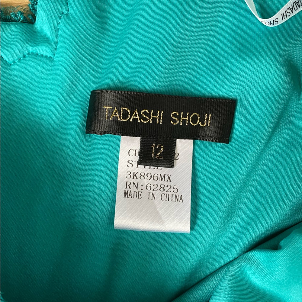 Tadashi Shoji - Embroidered Lace Sheath Dress - size 12 - Picture 8 of 8